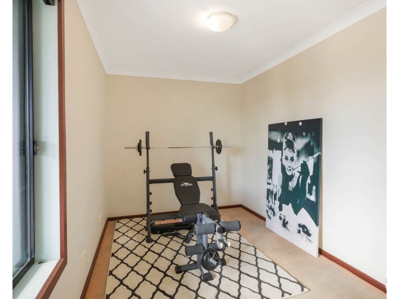 11 Mummaga Lake Drive, Dalmeny NSW 2546