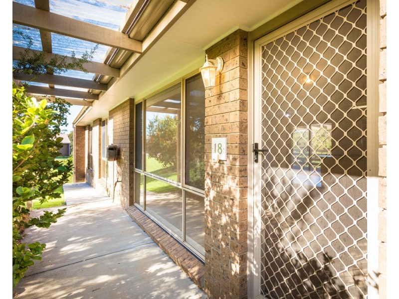 18/11 Payne Street, Narooma NSW 2546