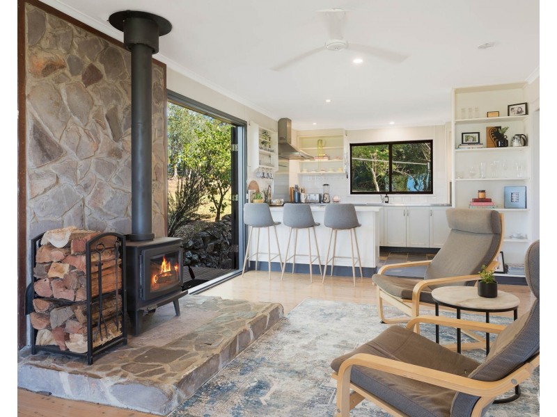 27 Victoria Creek Road, Central Tilba NSW 2546