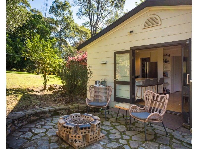 27 Victoria Creek Road, Central Tilba NSW 2546