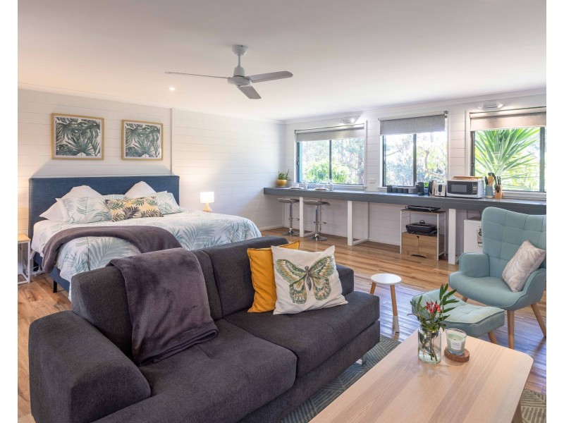 27 Victoria Creek Road, Central Tilba NSW 2546