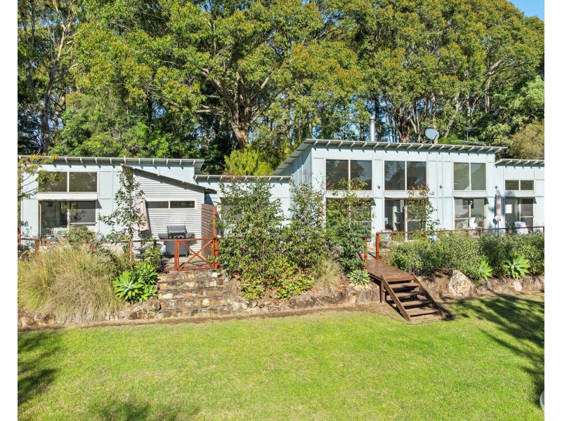 27 Victoria Creek Road, Central Tilba NSW 2546