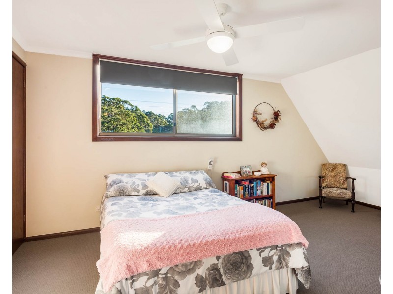 34 Lakeside Drive, Kianga NSW 2546