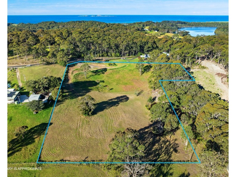 28 Old South Coast Road, Narooma NSW 2546
