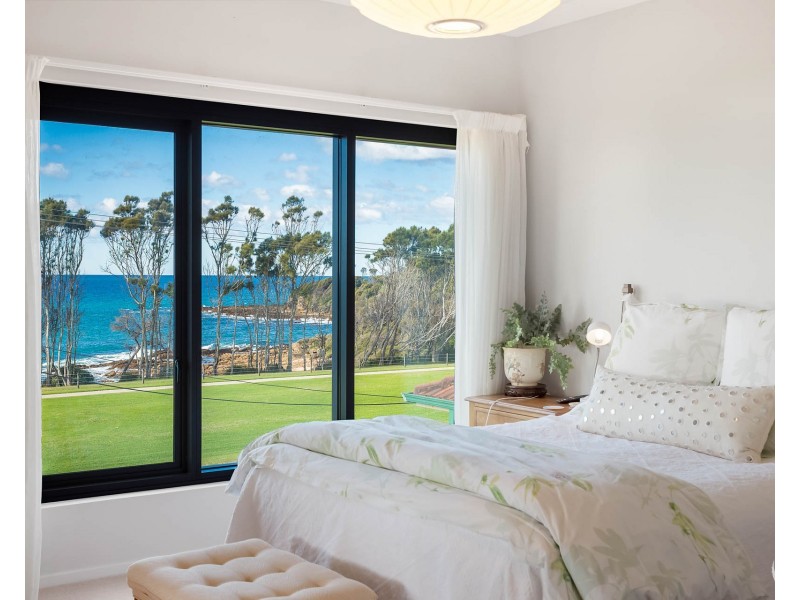 35 Mcmillan Crescent, Dalmeny NSW 2546