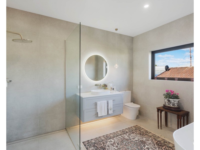 35 Mcmillan Crescent, Dalmeny NSW 2546