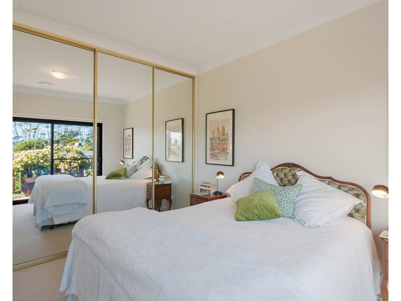 35 Mcmillan Crescent, Dalmeny NSW 2546