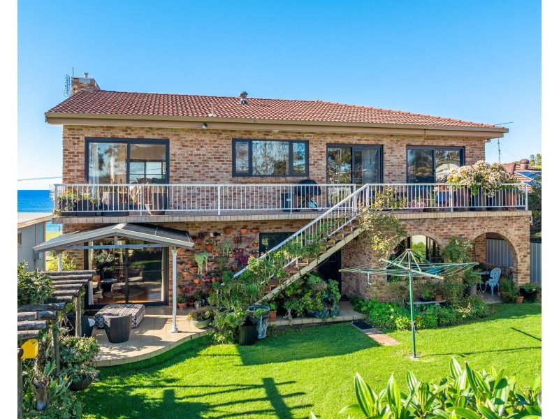 35 Mcmillan Crescent, Dalmeny NSW 2546