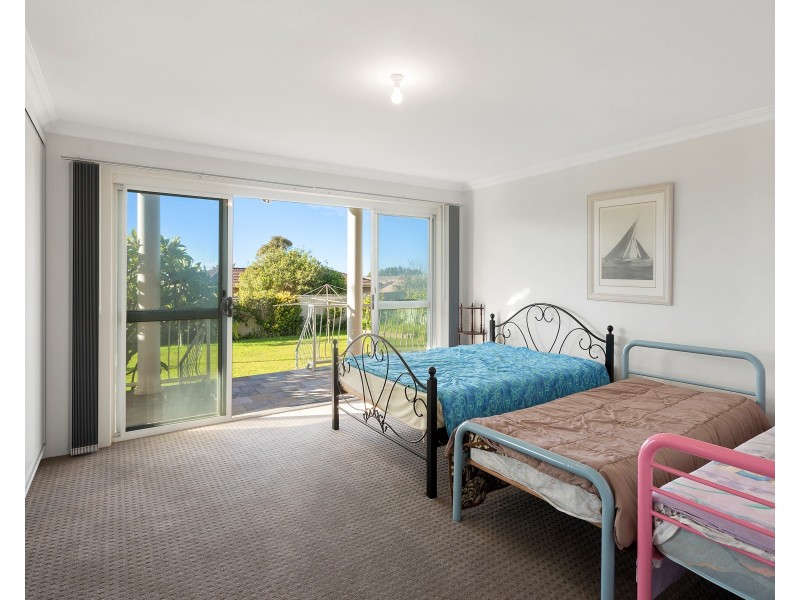 26 Cresswick Parade, Dalmeny NSW 2546