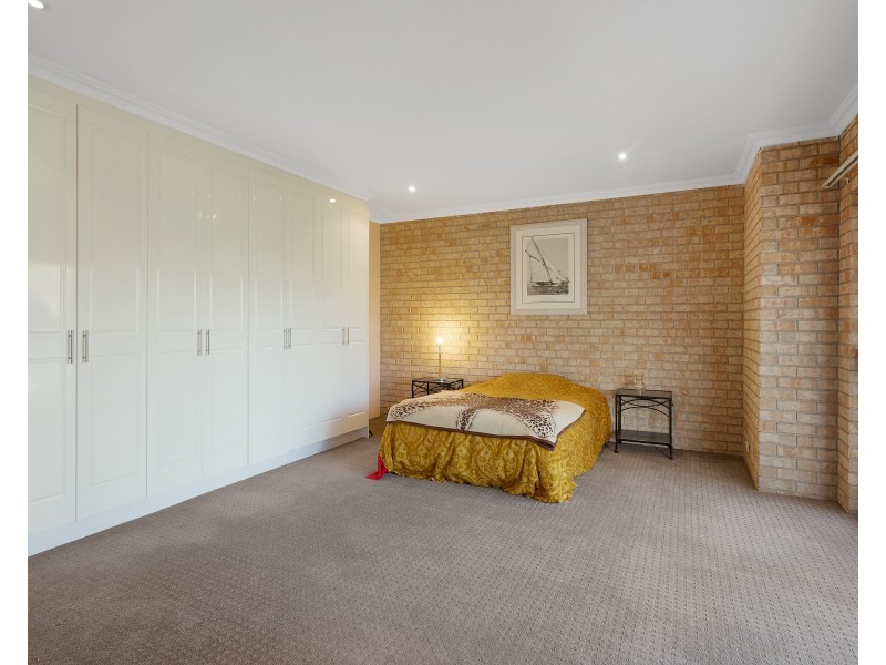 26 Cresswick Parade, Dalmeny NSW 2546