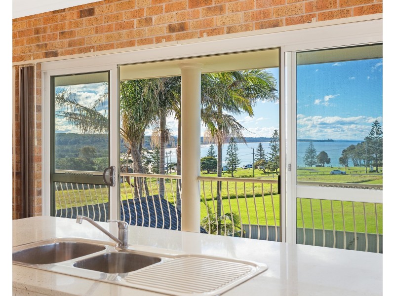 26 Cresswick Parade, Dalmeny NSW 2546