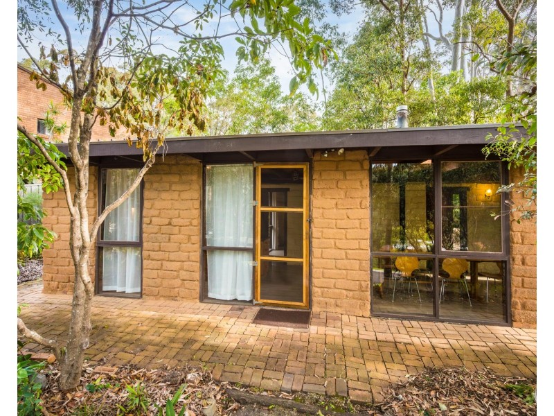 16 Loader Parade, Narooma NSW 2546