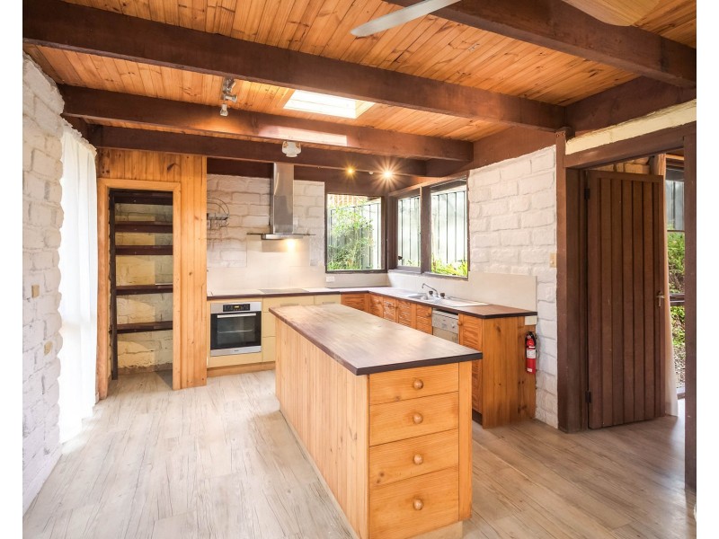 16 Loader Parade, Narooma NSW 2546