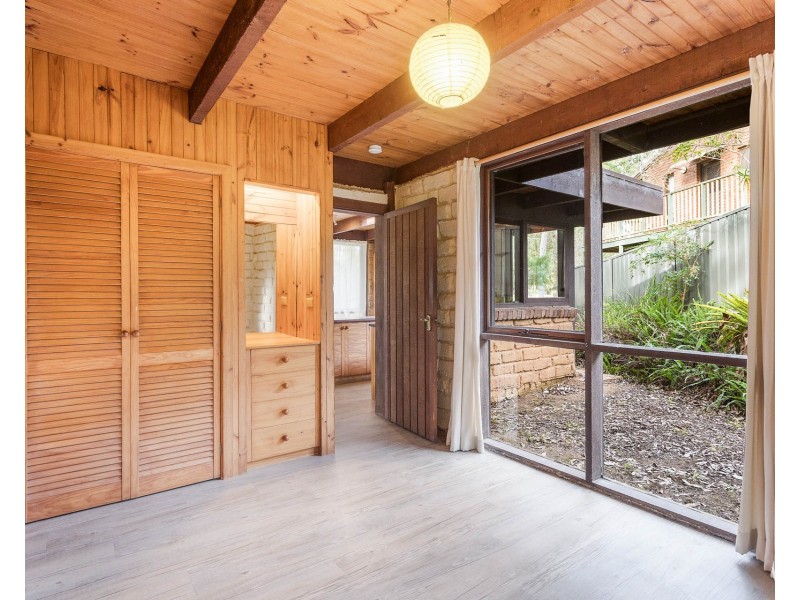 16 Loader Parade, Narooma NSW 2546