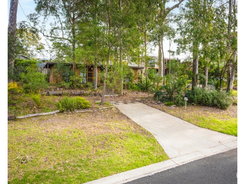 16 Loader Parade, Narooma NSW 2546