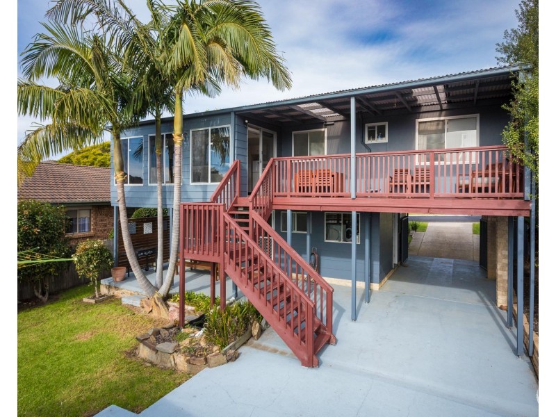 30 Tatiara Street, Dalmeny NSW 2546