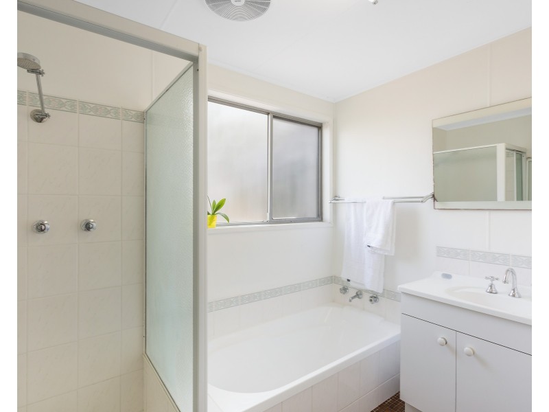 30 Tatiara Street, Dalmeny NSW 2546