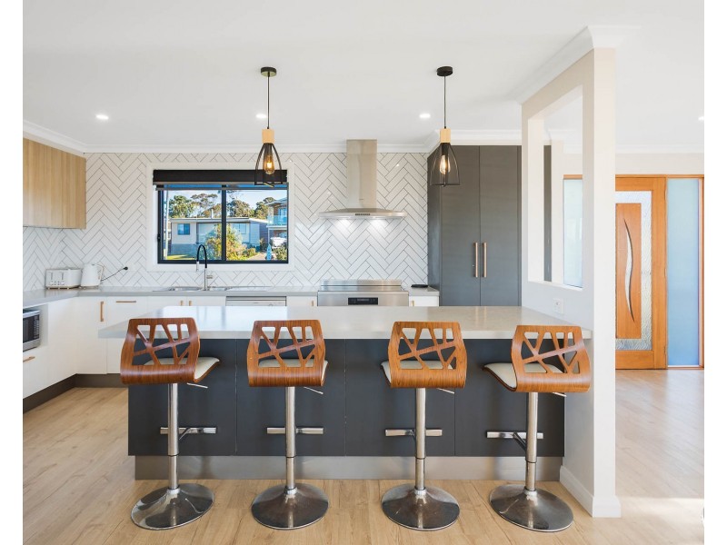 38 Cresswick Parade, Dalmeny NSW 2546