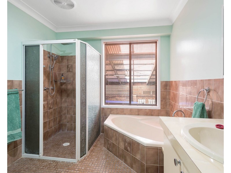 28 Hillside Crescent, Kianga NSW 2546