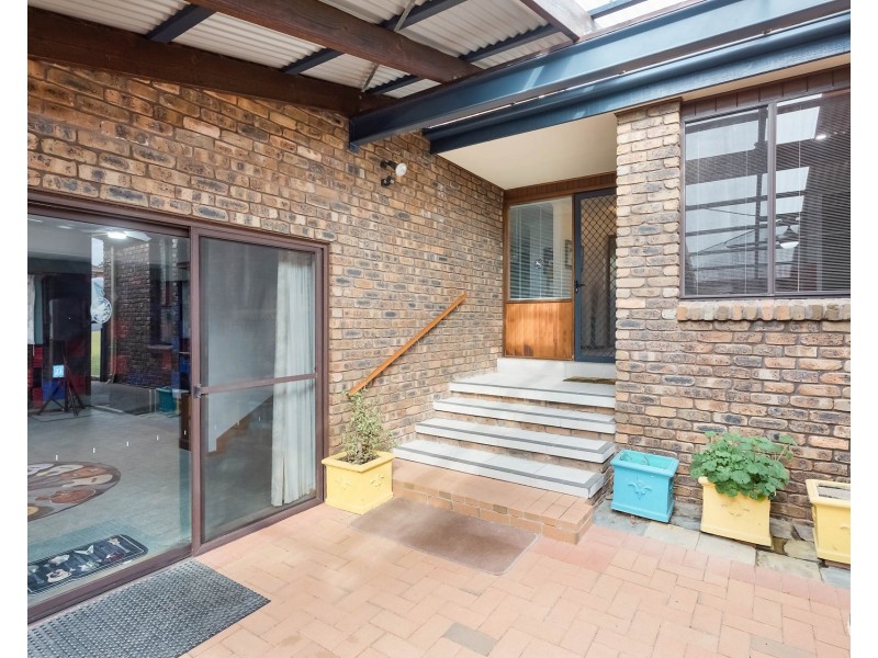 28 Hillside Crescent, Kianga NSW 2546
