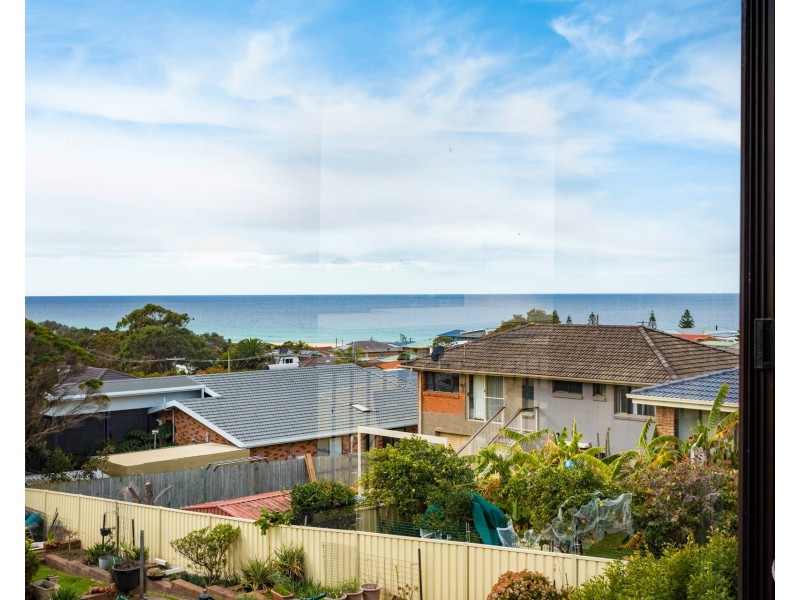 28 Hillside Crescent, Kianga NSW 2546
