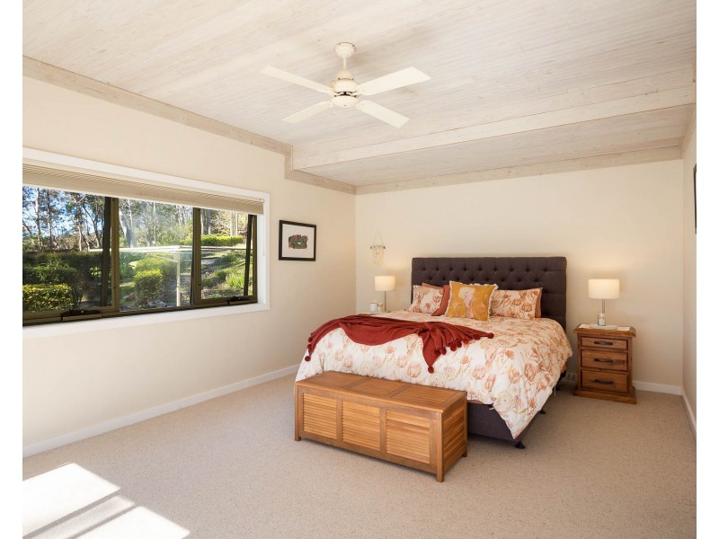 105 Hobbs Point Road, Narooma NSW 2546