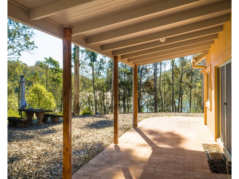 105 Hobbs Point Road, Narooma NSW 2546