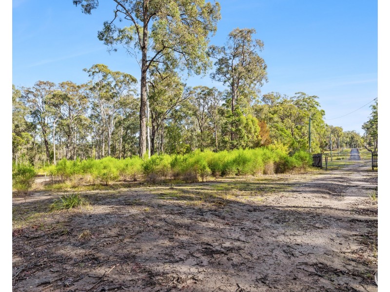 37 Collett Place, Meringo NSW 2537