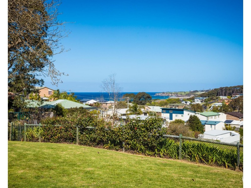 6 Baldwin Avenue, Kianga NSW 2546