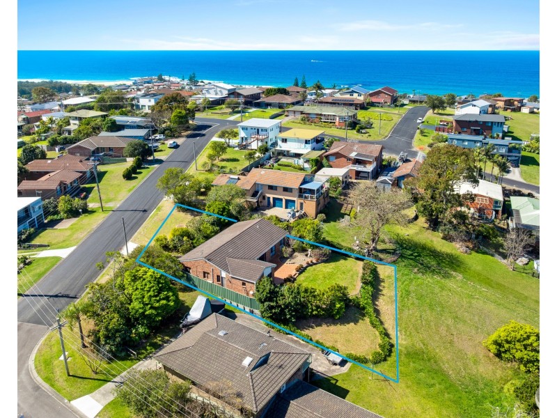 6 Baldwin Avenue, Kianga NSW 2546