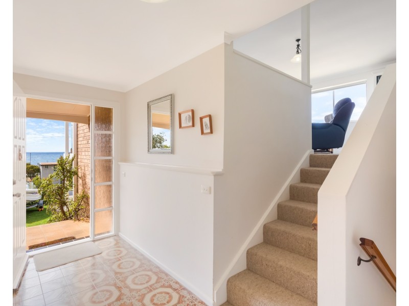 37 Cresswick Parade, Dalmeny NSW 2546