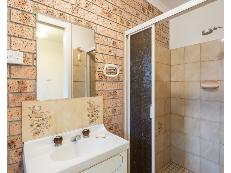 37 Cresswick Parade, Dalmeny NSW 2546