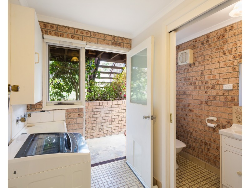 37 Cresswick Parade, Dalmeny NSW 2546
