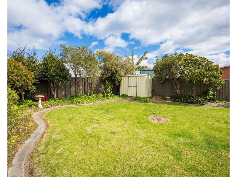 37 Cresswick Parade, Dalmeny NSW 2546