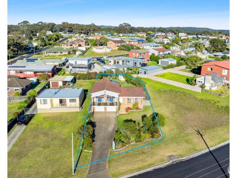 37 Cresswick Parade, Dalmeny NSW 2546