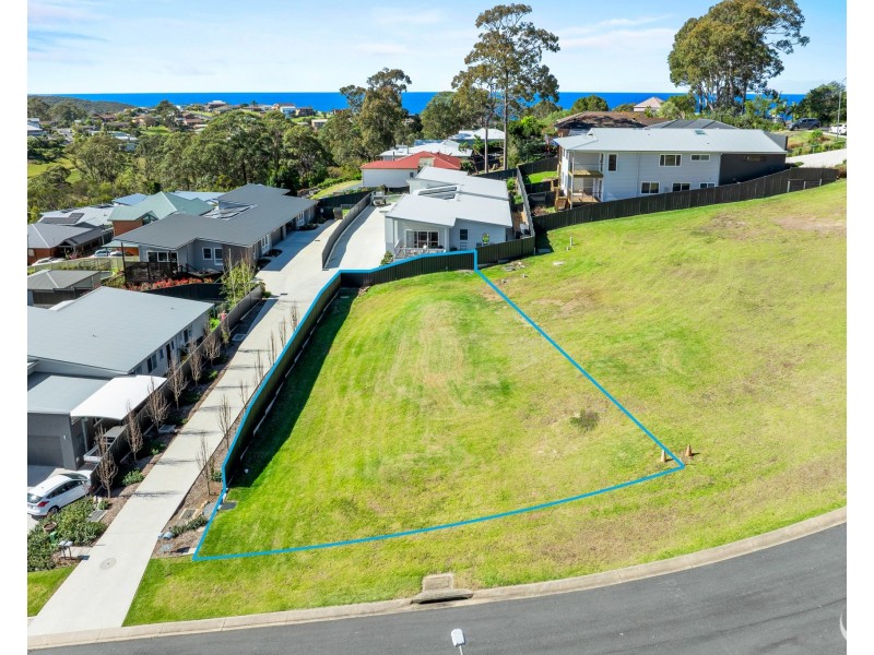 45 Warbler Crescent, North Narooma NSW 2546