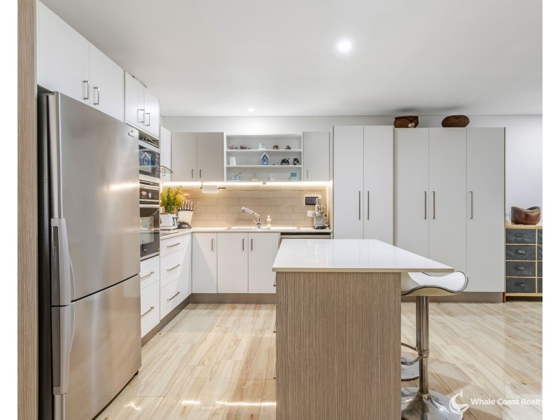 2/2 Burrawang Street, Narooma NSW 2546