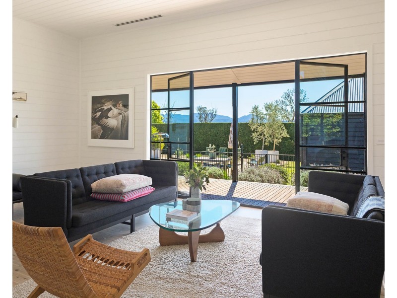59 Princes Highway, Bodalla NSW 2545