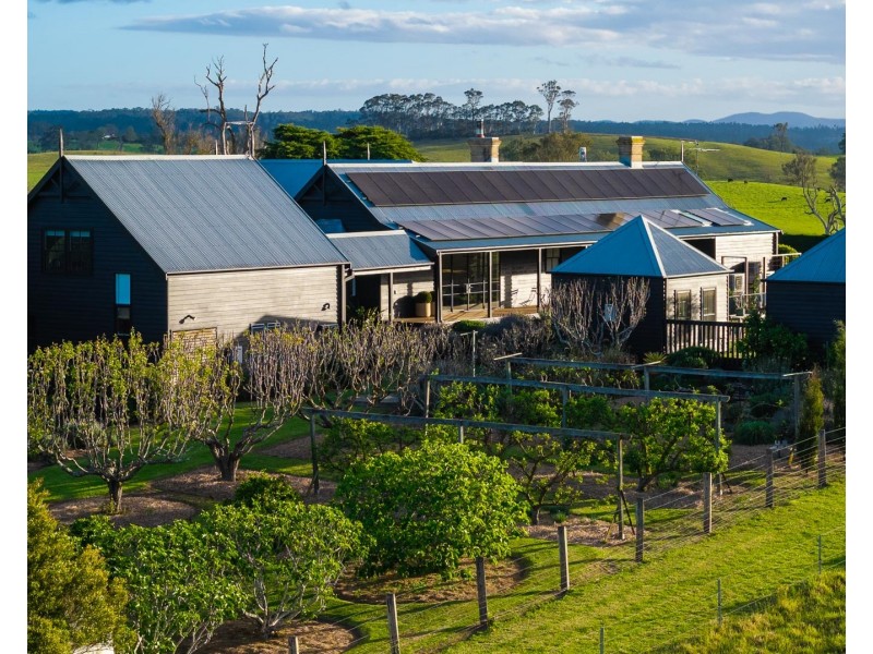 59 Princes Highway, Bodalla NSW 2545