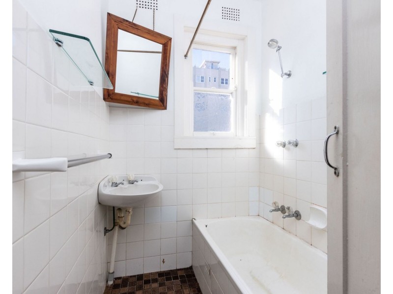 22/10 Orwell Street, Potts Point NSW 2011