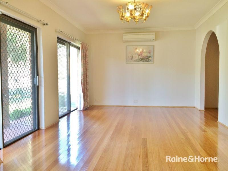 30 Gibson Place, Chifley NSW 2036