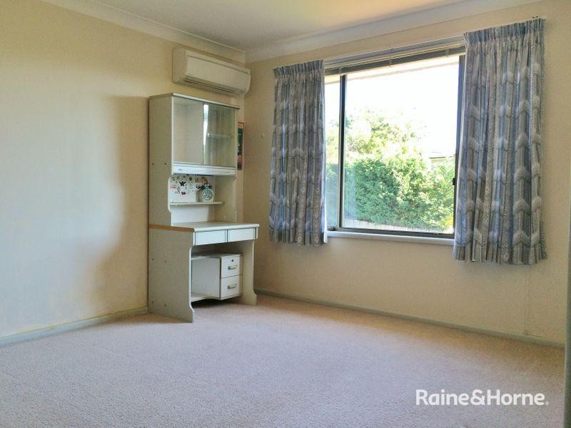 30 Gibson Place, Chifley NSW 2036