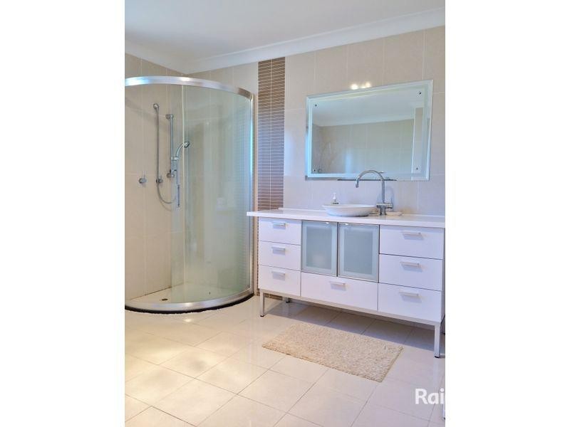 30 Gibson Place, Chifley NSW 2036