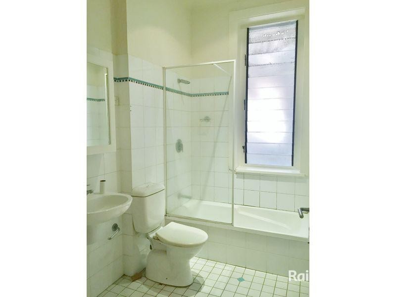 5/10 Hughes Street, Potts Point NSW 2011