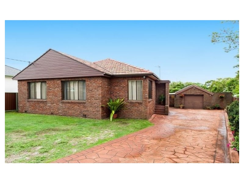 12 Carneige Circuit, Chifley NSW 2036