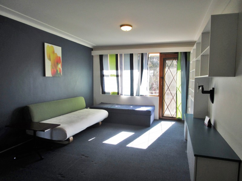 8/1 Gray Crescent, Eastlakes NSW 2018