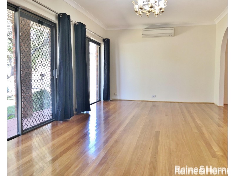 30 Gibson Place, Chifley NSW 2036