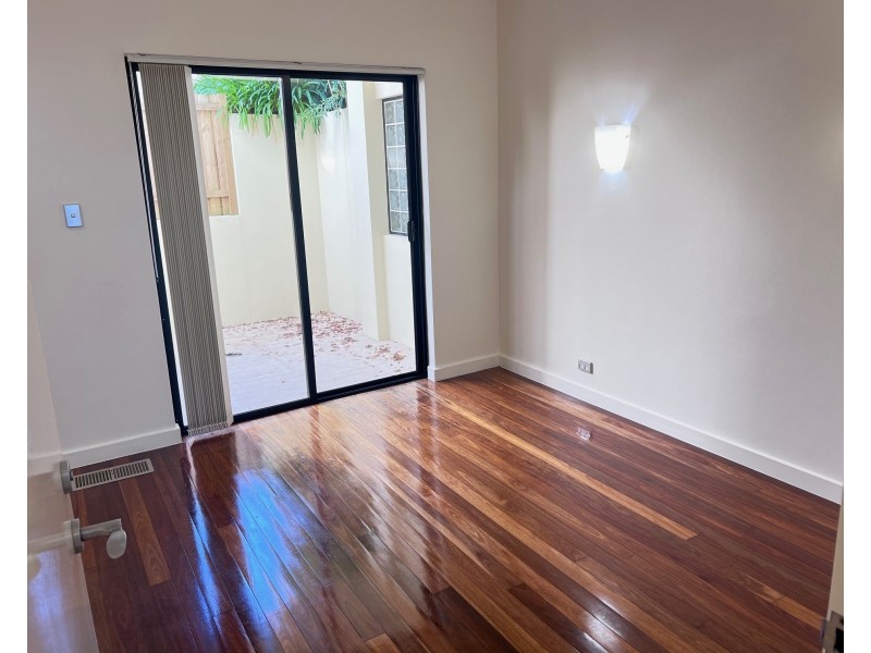 2/16 Mulgray Avenue, Maroubra NSW 2035