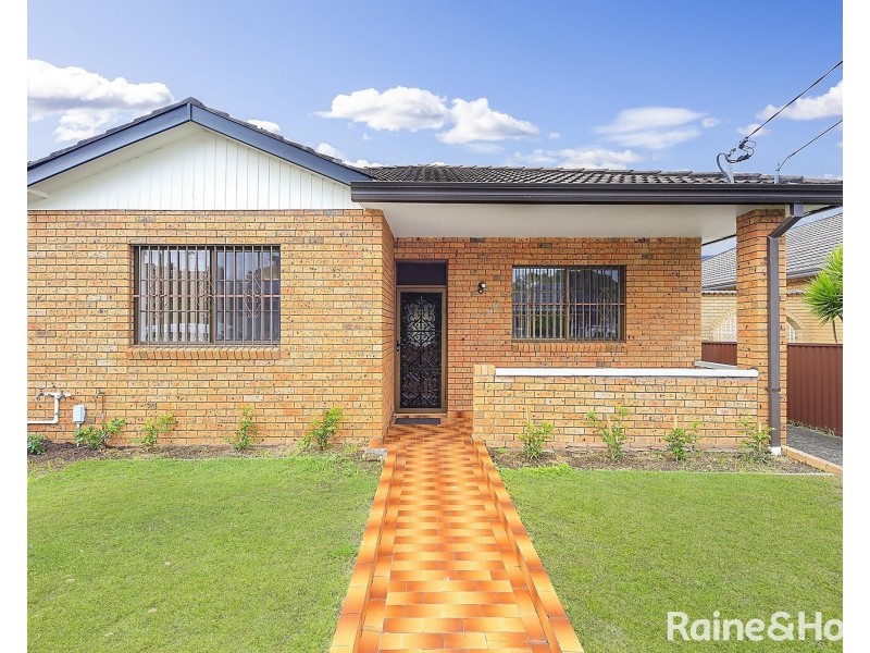 81 Harcourt Parade, Rosebery NSW 2018