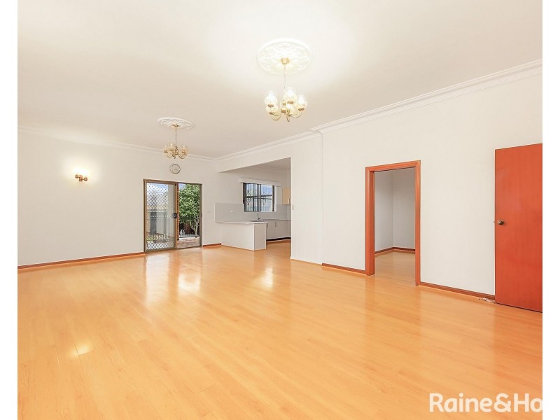 81 Harcourt Parade, Rosebery NSW 2018